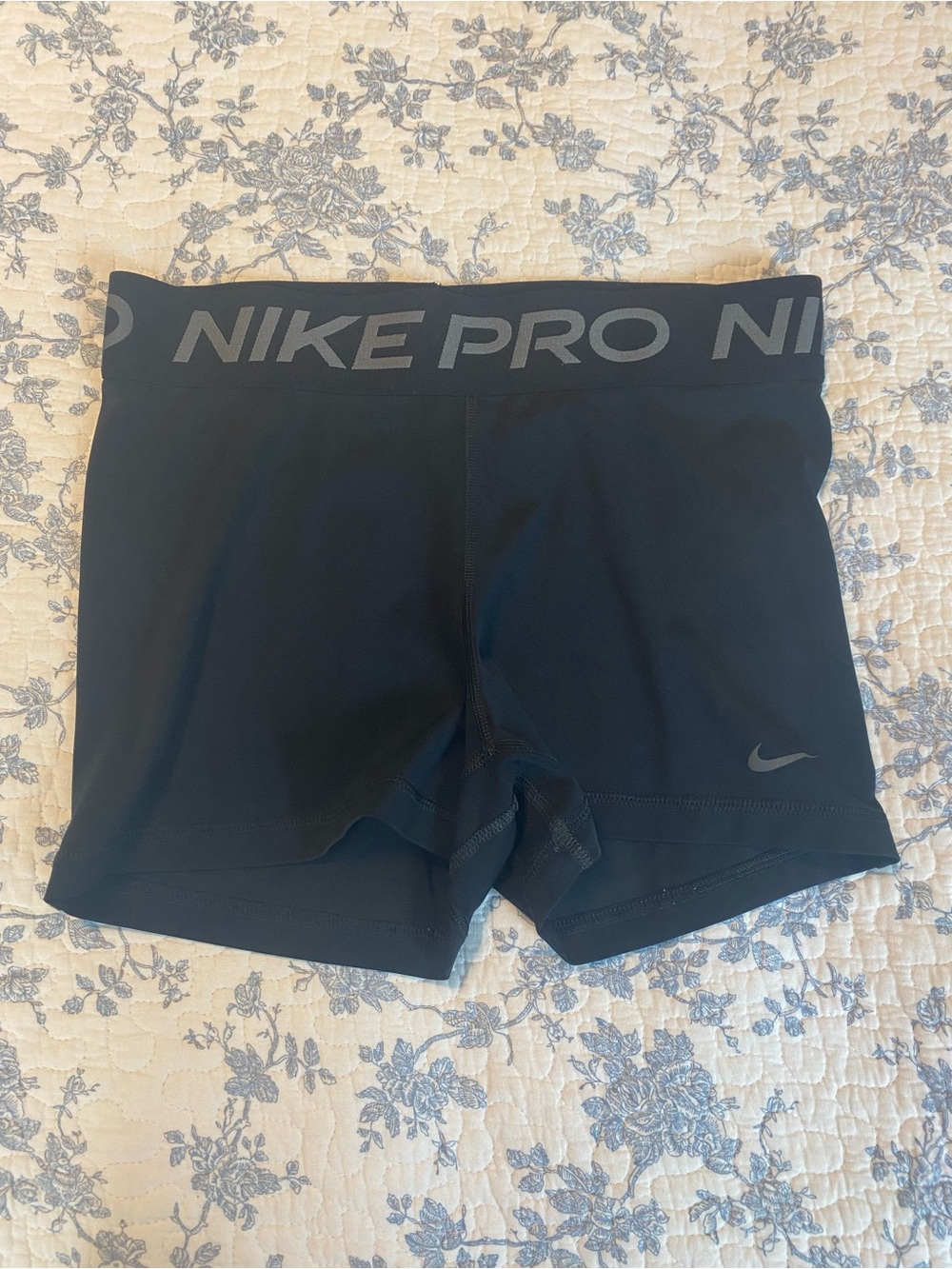 Nike Pro Compression Shorts Size Medium